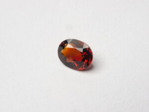 Almandin 1,25 ct -