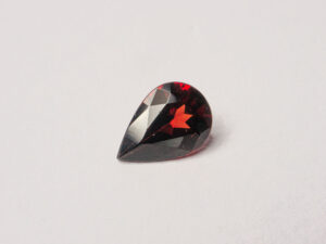 Almandin 1,78 ct -