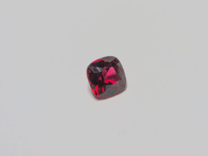 Spinel 0,67 ct -