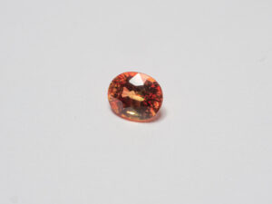 Safír 0,88 ct -